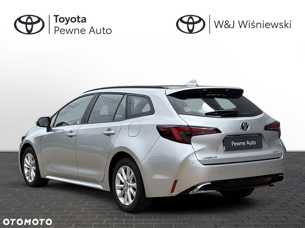 Toyota Corolla 2.0 Hybrid Comfort - 24