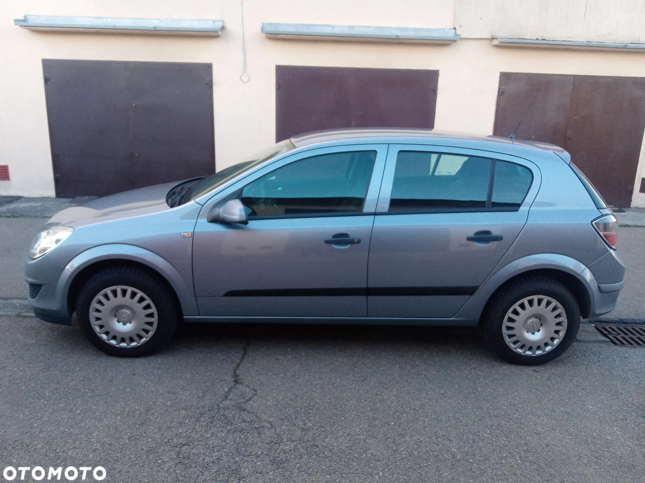 Opel Astra III 1.4 Essentia - 2