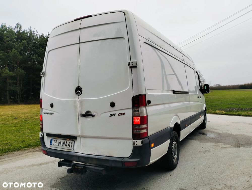 Mercedes-Benz SPRINTER - 5