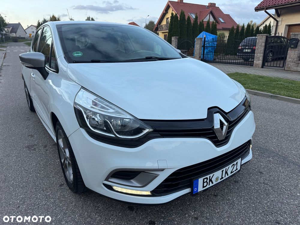 Renault Clio - 13