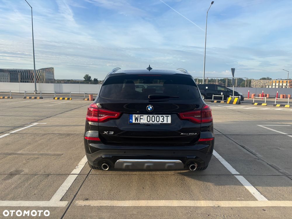 BMW X3 xDrive20d Luxury Line - 10