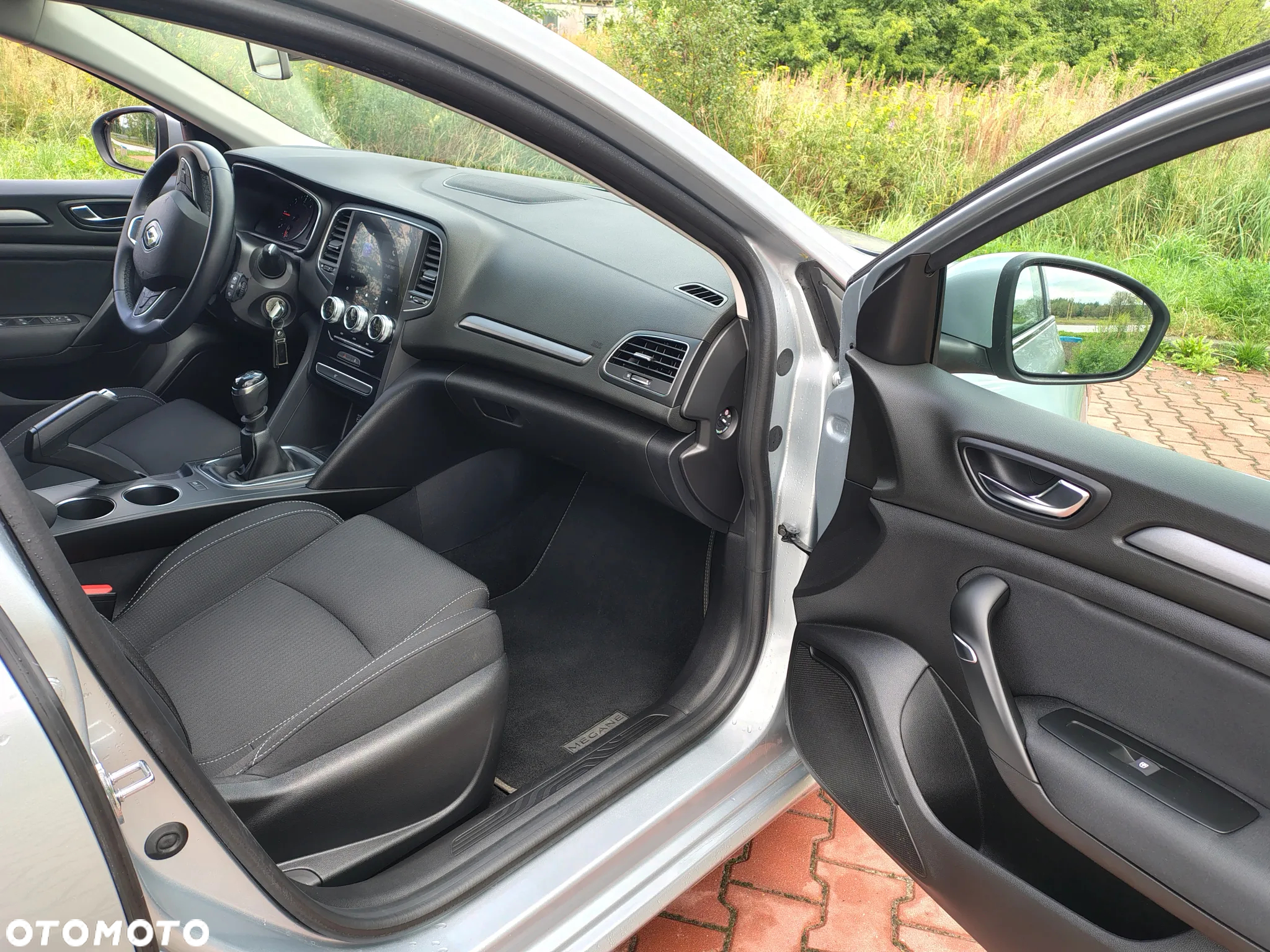 Renault Megane 1.5 Blue dCi Intens - 25
