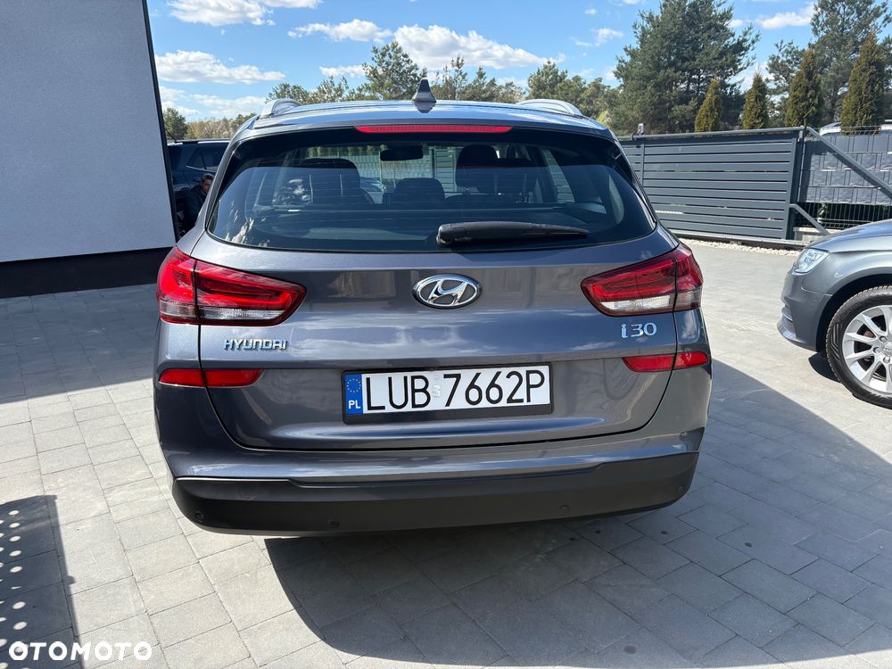 Hyundai i30 i30cw 1.6 CRDi Automatik Trend - 22