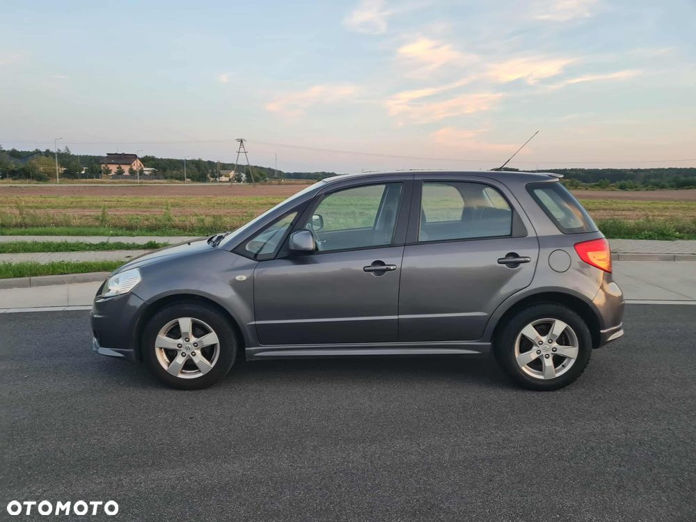 Suzuki SX4 Classic 1.6 VVT 4x2 City+ - 7