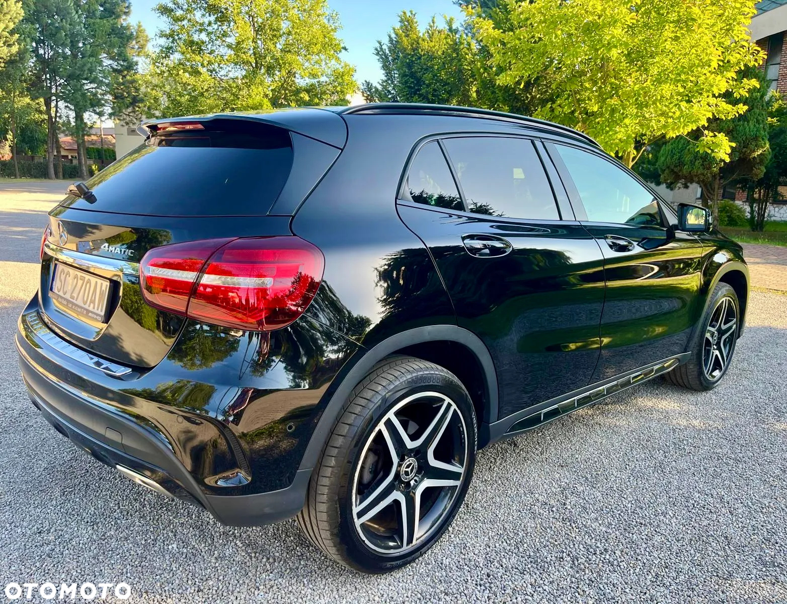 Mercedes-Benz GLA 220 4-Matic - 5