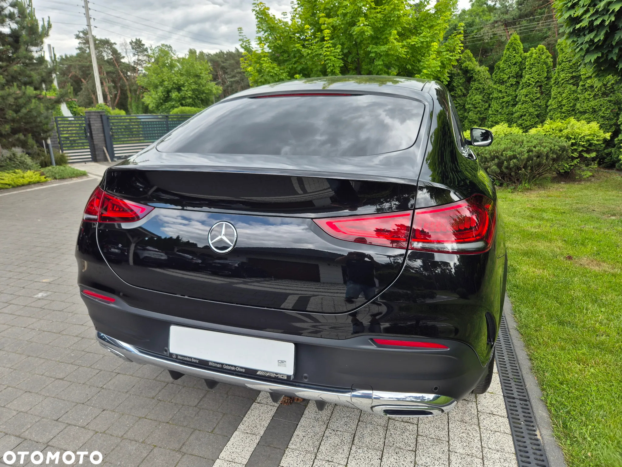 Mercedes-Benz GLE 300 d 4-Matic - 12