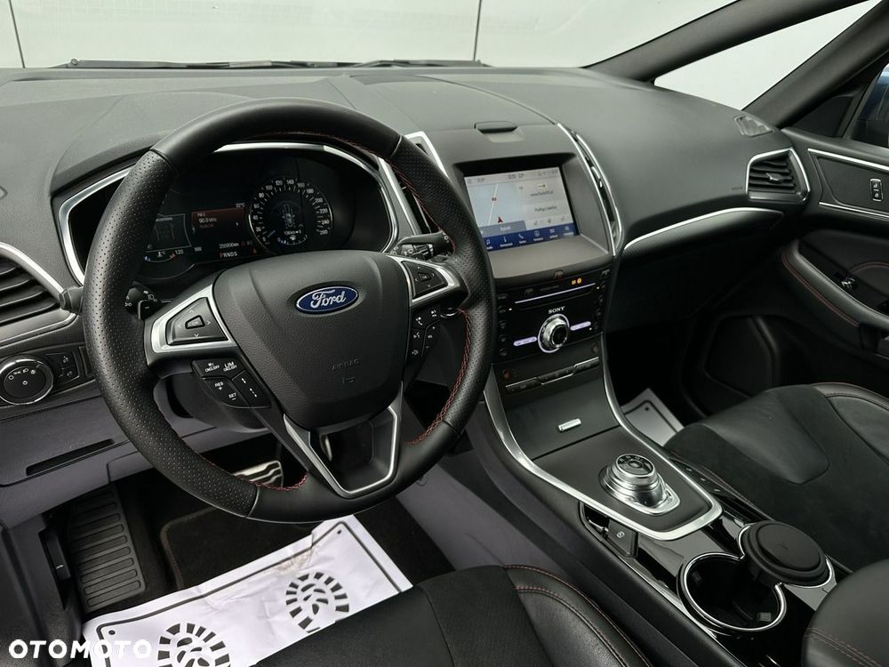 Ford S-Max - 15