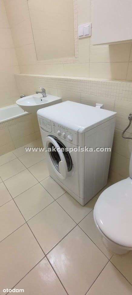 Komfortowe . Wpełni Wyposazone, Garaż, Balkon