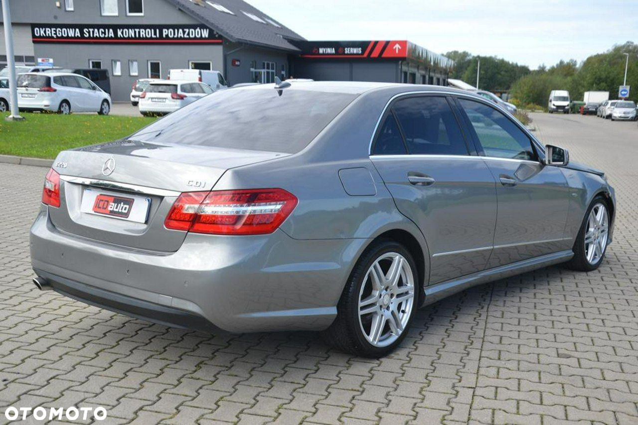 Mercedes-Benz Klasa E - 5