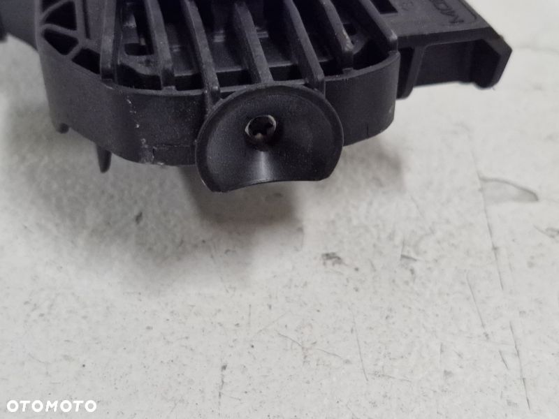 FIAT 500X KLAMKA ZEWNĘTRZNA DRZWI PRAWA TYLNA PRAWY TYŁ CHROM 252106 - 7