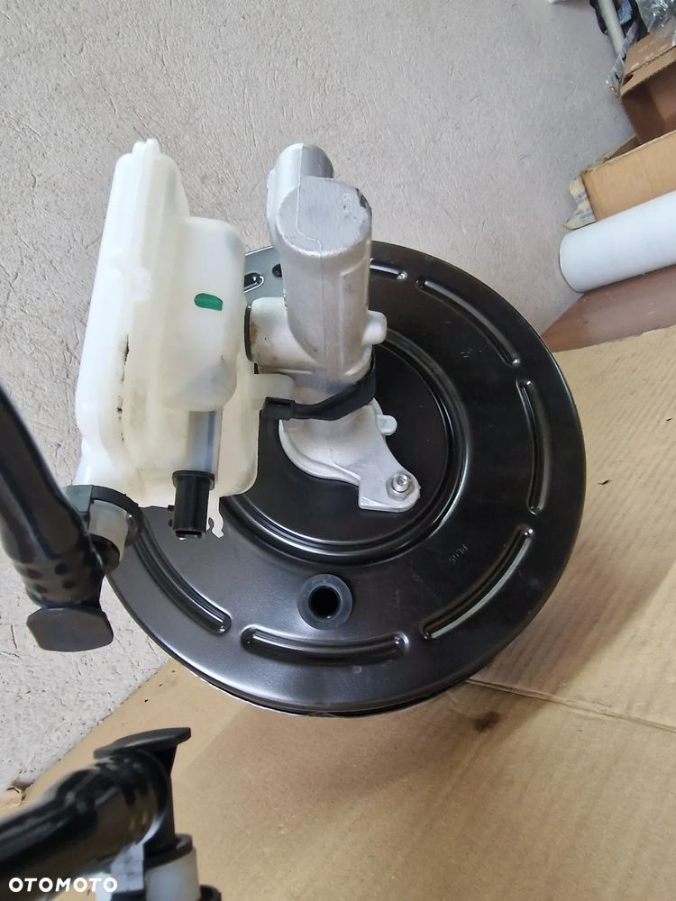 SERWO HAMULCOWE POMPKA RENAULT TRAFIC III LIFT 2021r - 7