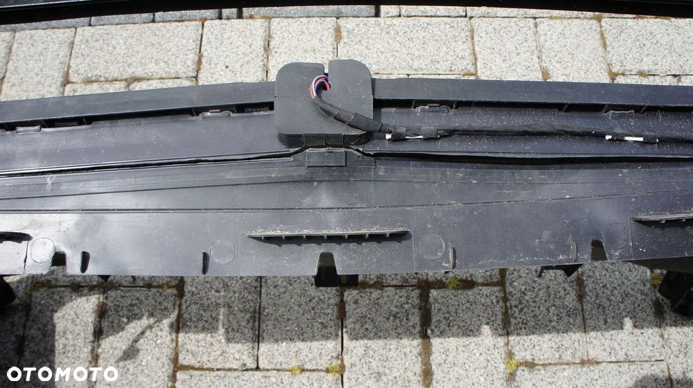 PAS PRZEDNI BELKA ZALUZJA VW TIGUAN III SKODA KODIAQ II 57H - 17