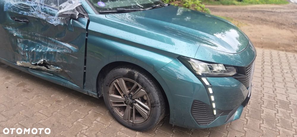 Peugeot 308 1.2 PureTech Allure S&S EAT8 - 6