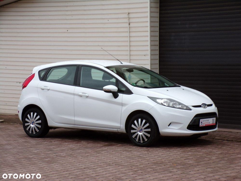 Ford Fiesta 1.25 Trend EU5 - 13