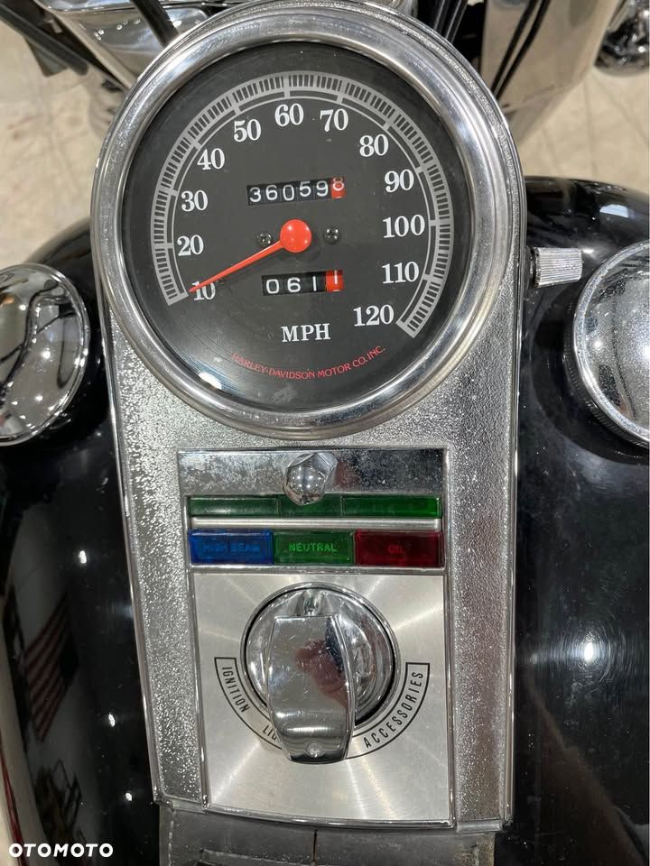 Harley-Davidson Softail Heritage Classic - 3