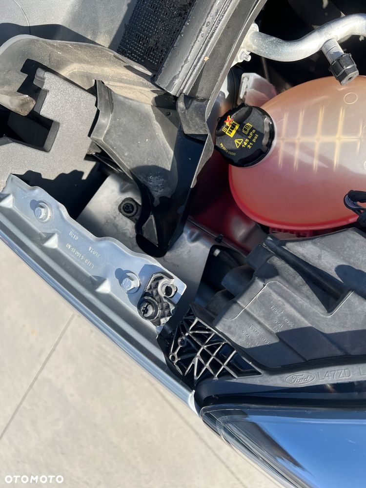 Ford Puma 1.0 EcoBoost Hybrid TITANIUM DESIGN - 32