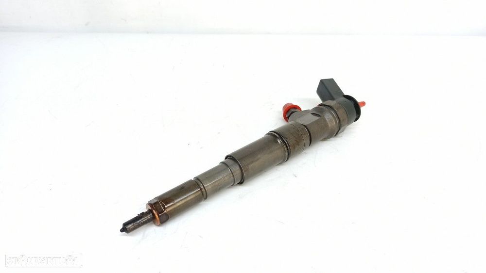 INJETOR BMW SERIE 5 BERLINA (E60) 525D - 1