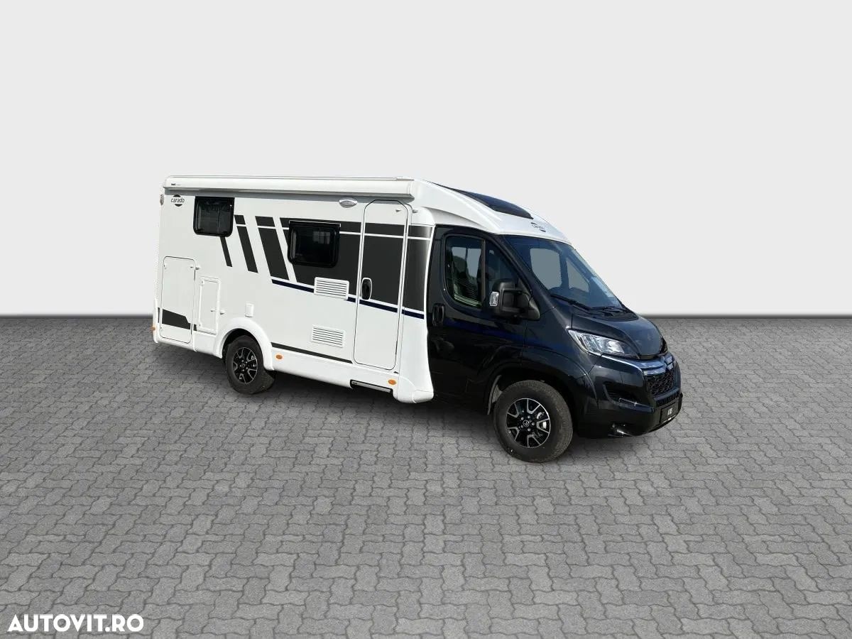 Hymer-Eriba Carado V337 - 1