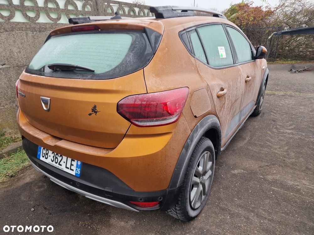 Dacia Sandero Stepway TCe 100 Celebration - 4