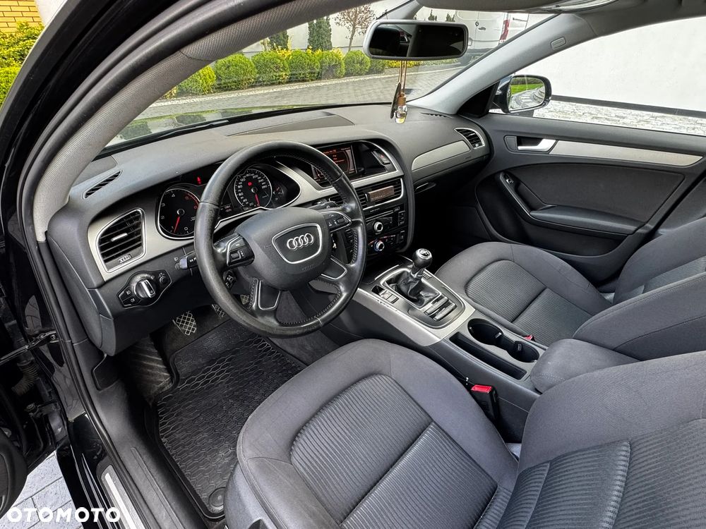 Audi A4 Limousine 2.0 TDI - 9