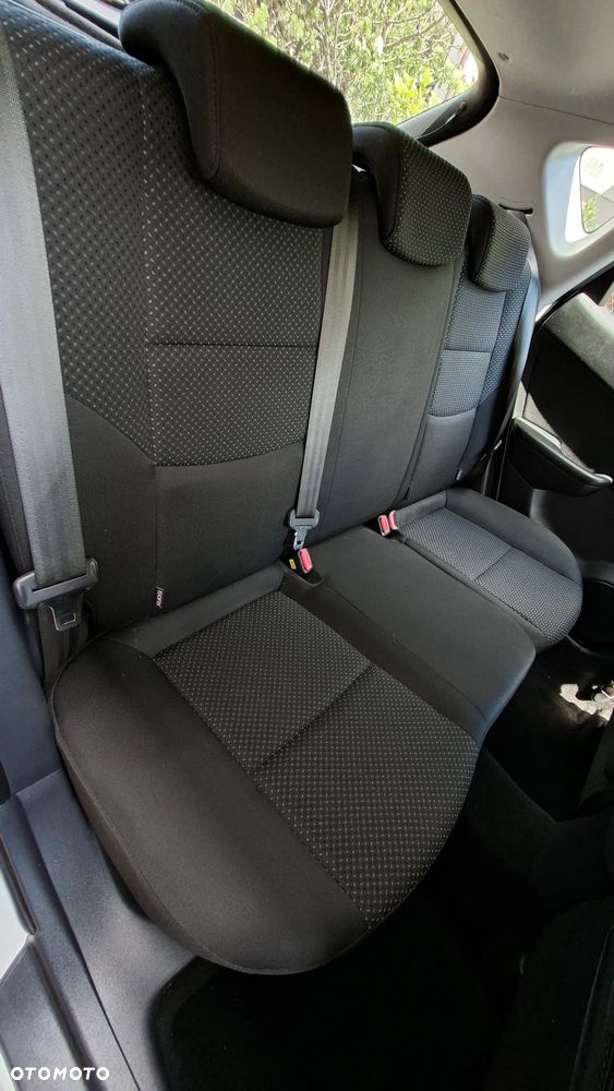 Hyundai i30 1.4 Blue Comfort - 13