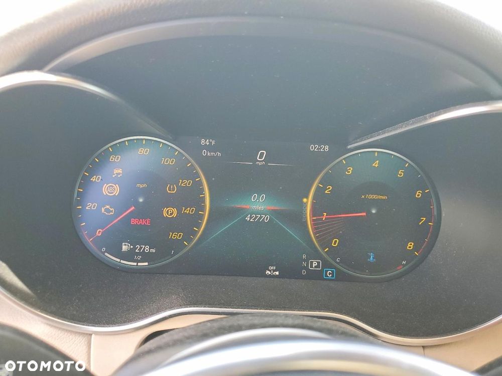 Mercedes-Benz GLC 300 4Matic 9G-TRONIC AMG Line - 9
