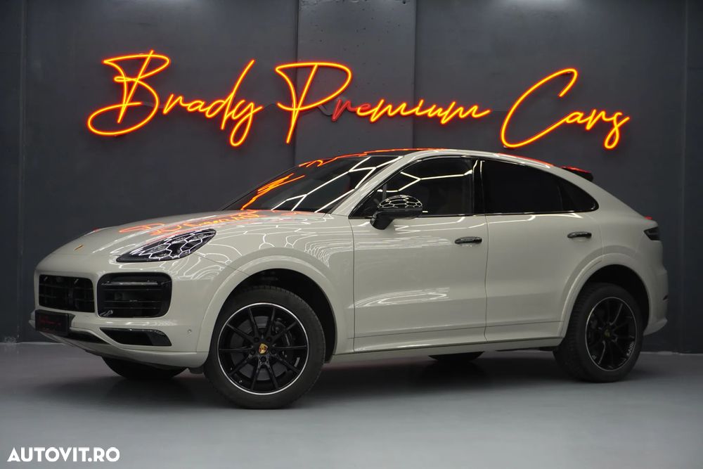 Porsche Cayenne Coupe GTS Tiptronic S - 1