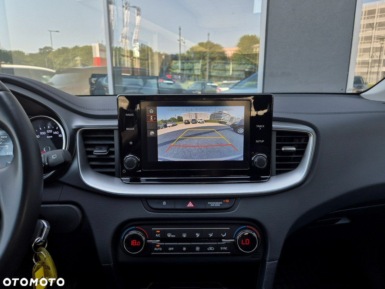 Kia Ceed - 23