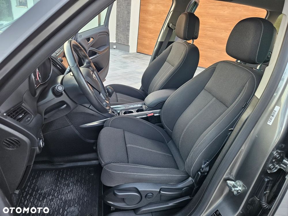 Opel Zafira 2.0 D (CDTI ecoFLEX) Start/Stop Business Innovation - 11