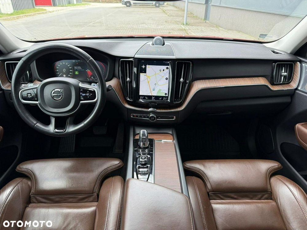 Volvo XC 60 T8 AWD Plug-In Hybrid Inscription - 8