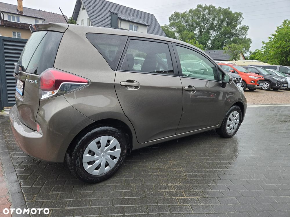 Toyota Verso S 1.33 VVT-i Comfort - 5