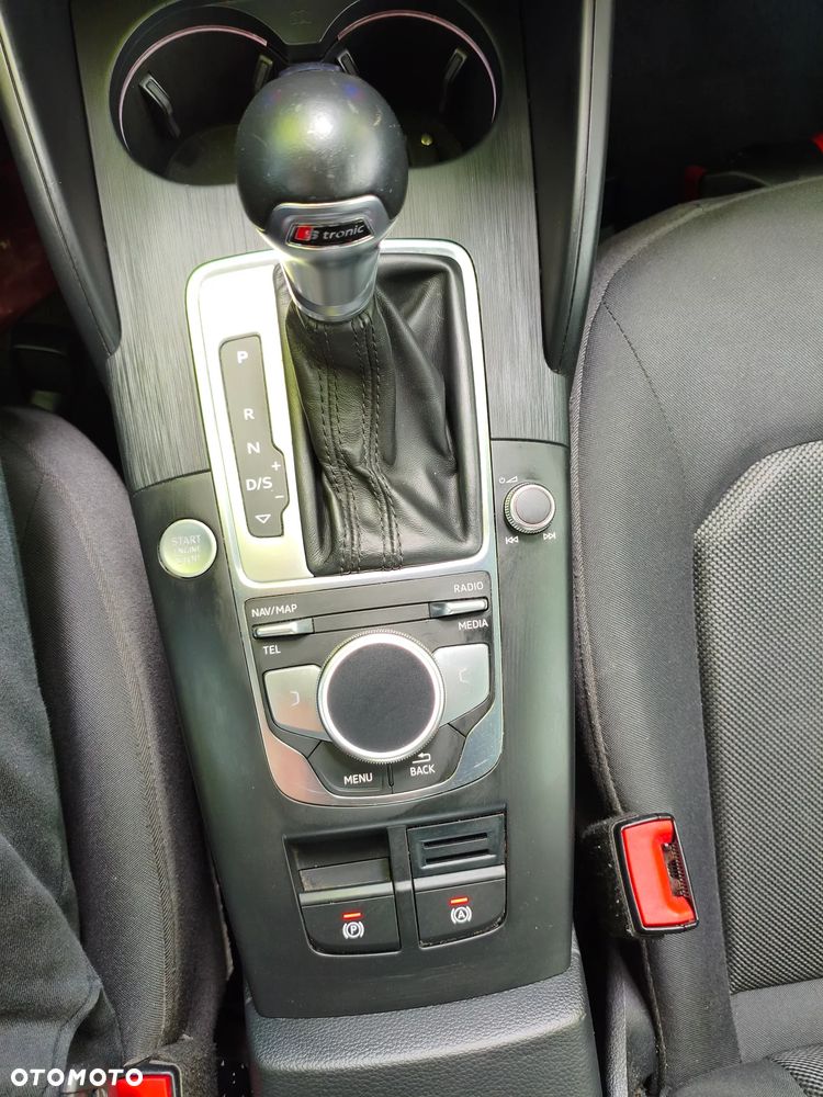 Audi A3 Sportback 35 TFSI S tronic - 39