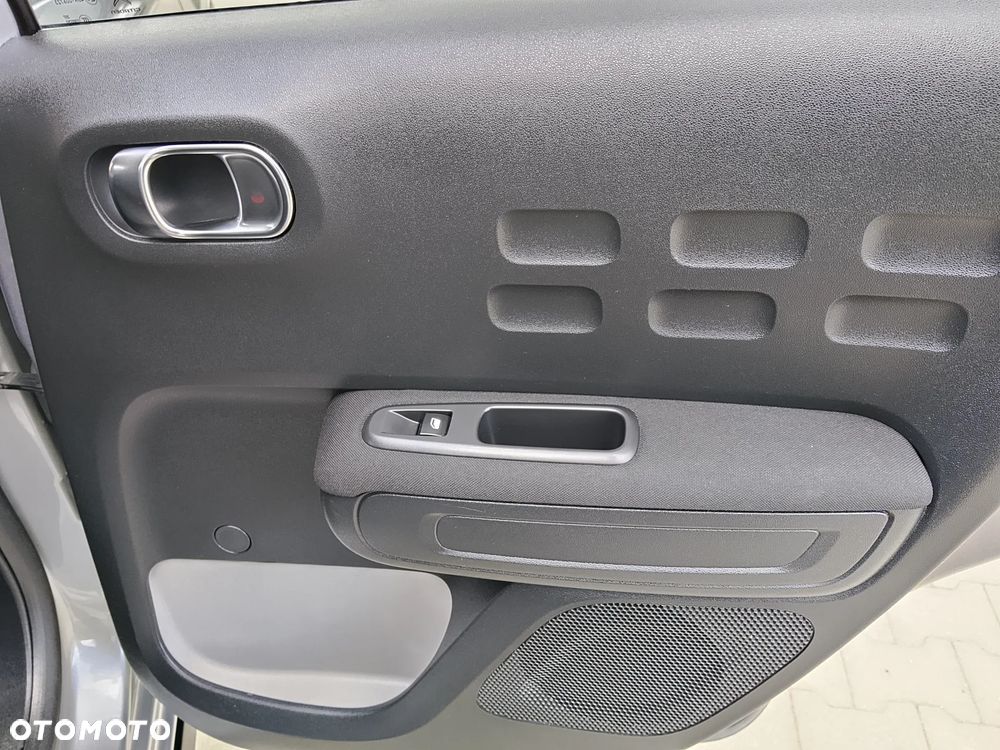 Citroën C3 1.2 PureTech Shine - 27