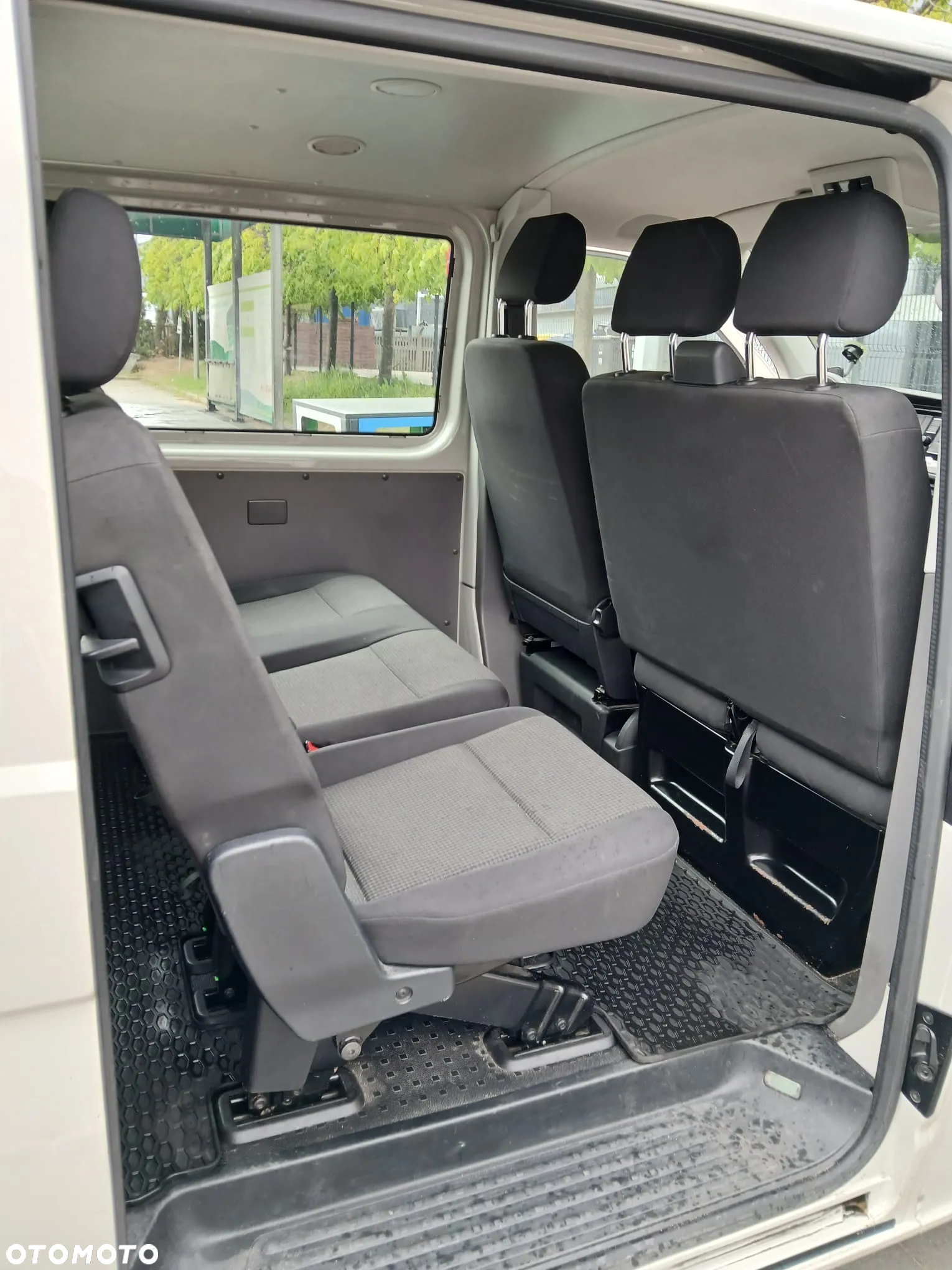 Volkswagen Transporter Kombi T6.1 TDI L2H1 - 12