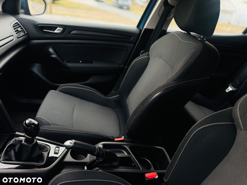 Renault Megane ENERGY TCe 100 LIMITED - 8