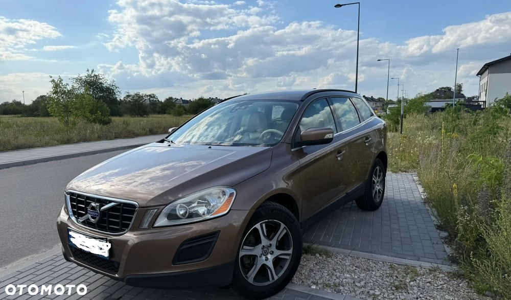 Volvo XC 60 2.0T Momentum - 5