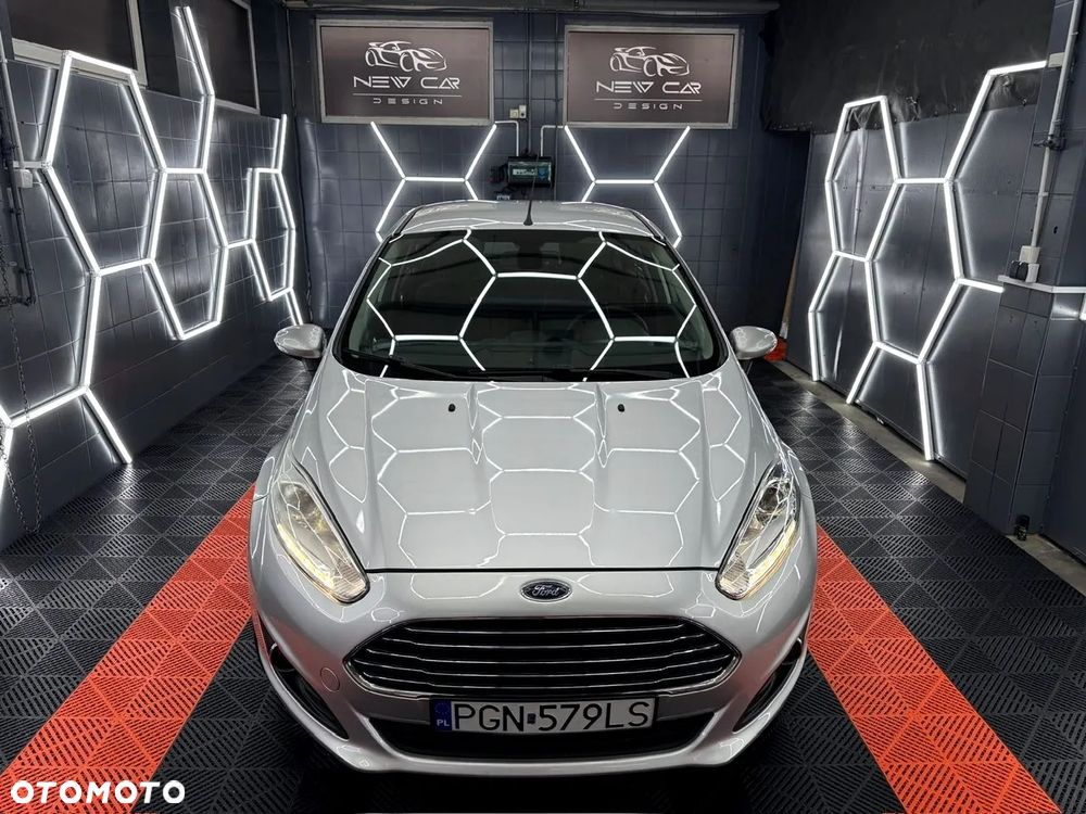 Ford Fiesta 1.5 TDCi Titanium - 11