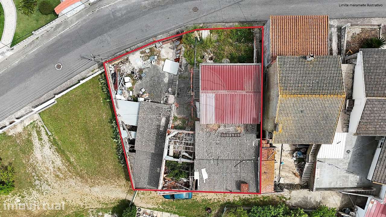 Moradia T2 para venda - Grande imagem: 2/28