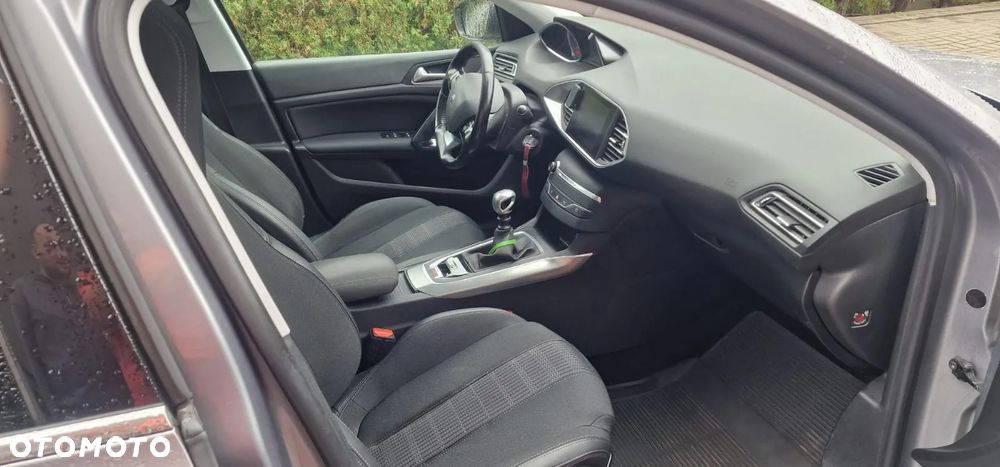 Peugeot 308 SW 1.5 BlueHDi Allure Pack S&S - 4