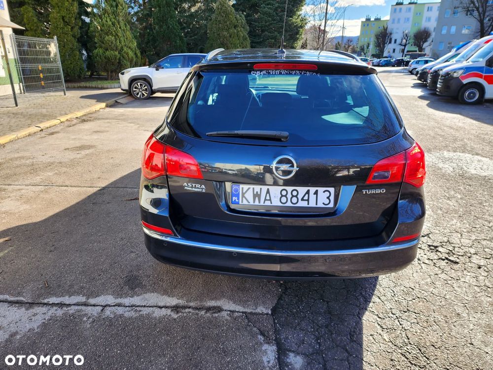 Opel Astra 1.4 Turbo 150 Jahre - 5
