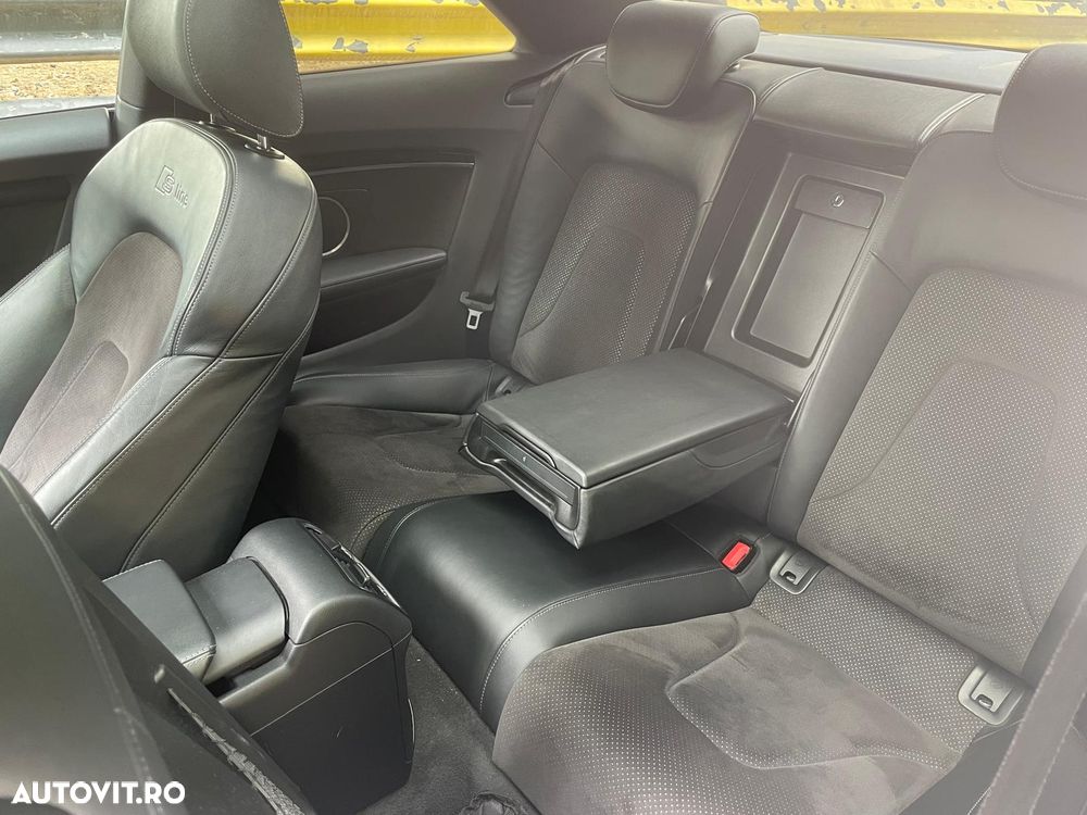 Audi A5 Coupé 3.0 TDI quattro Stronic - 11