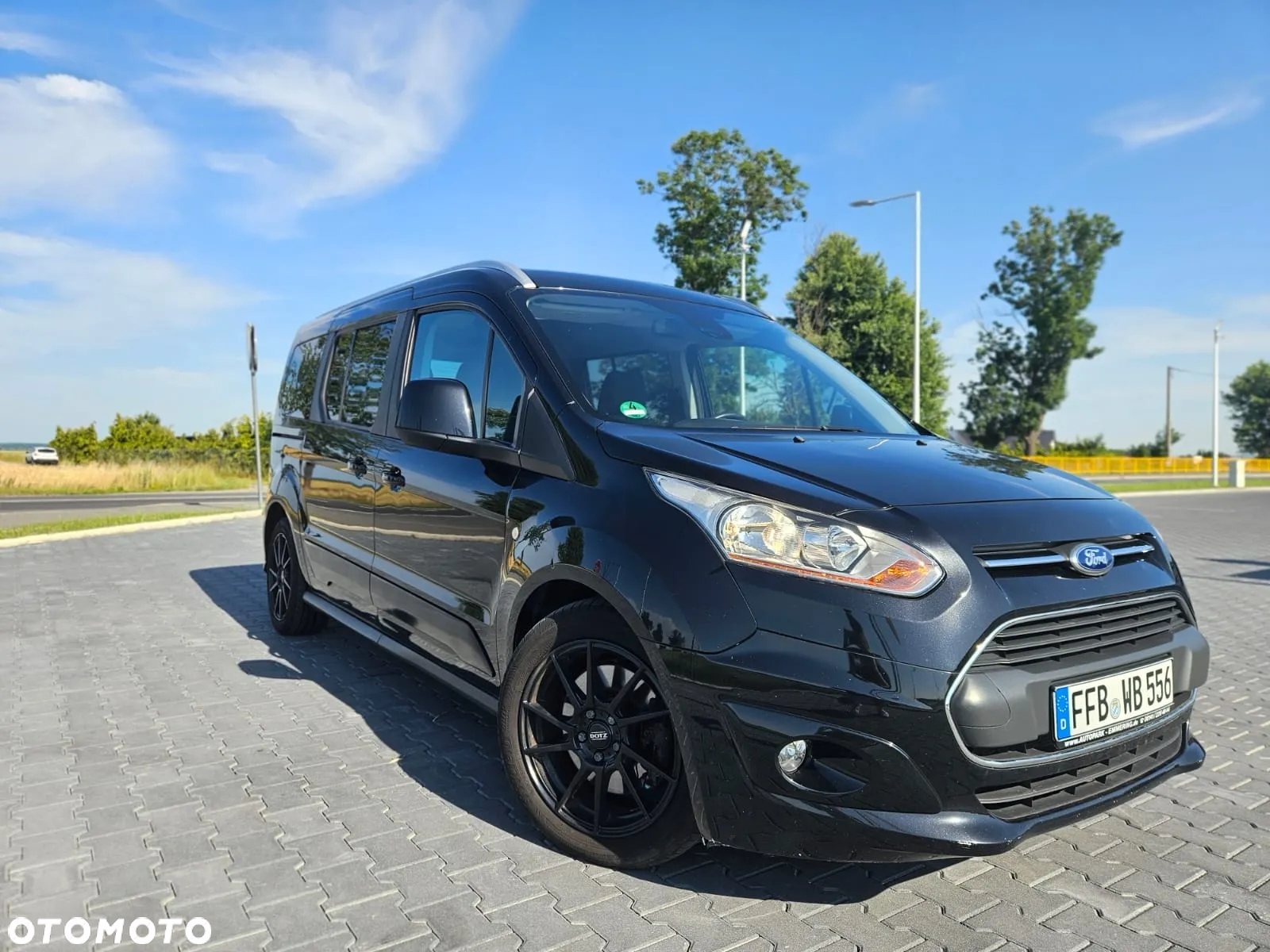 Ford Tourneo Connect Grand - 5