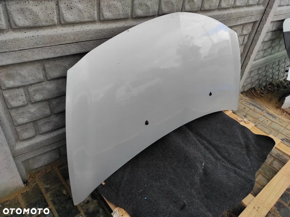 MASKA POKRYWA SILNIKA RENAULT CLIO III - 2