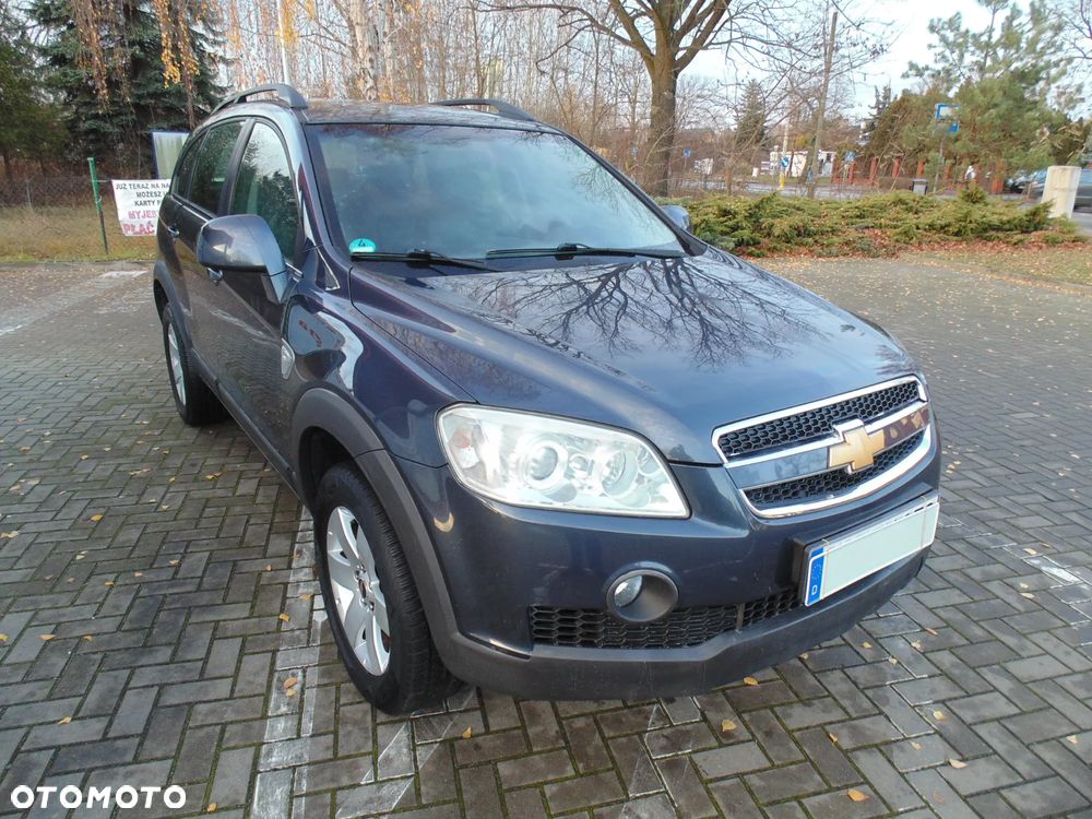 Chevrolet Captiva 2.4 2WD 7 Sitzer LS Family Edition - 3