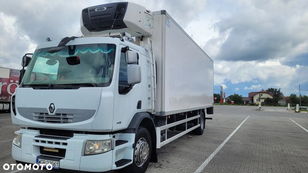 Renault Premium - 2