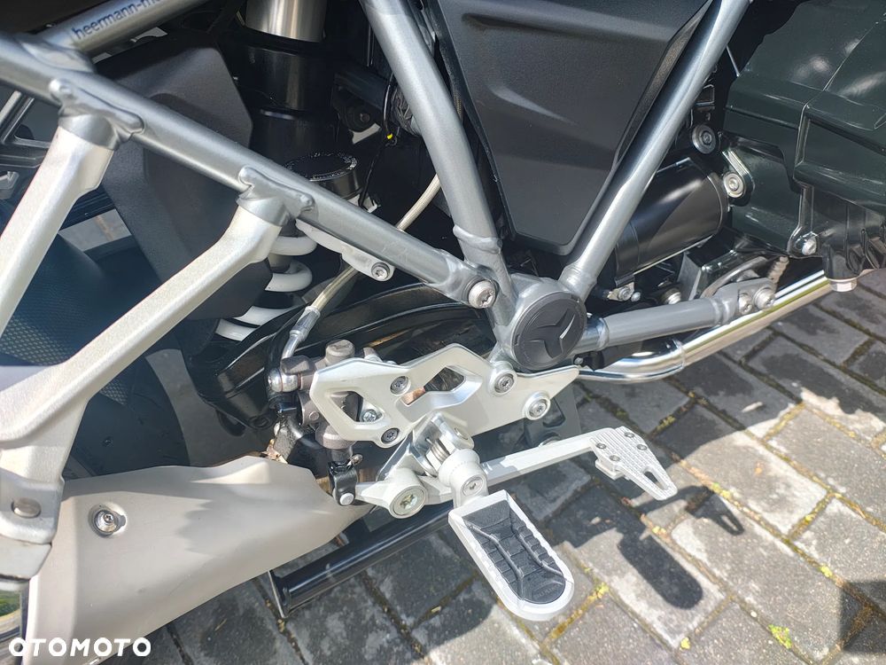 BMW R - 30