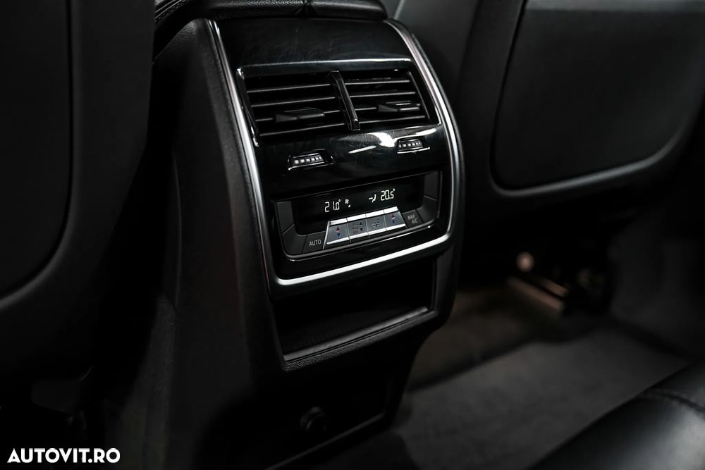 BMW X6 xDrive40i - 35