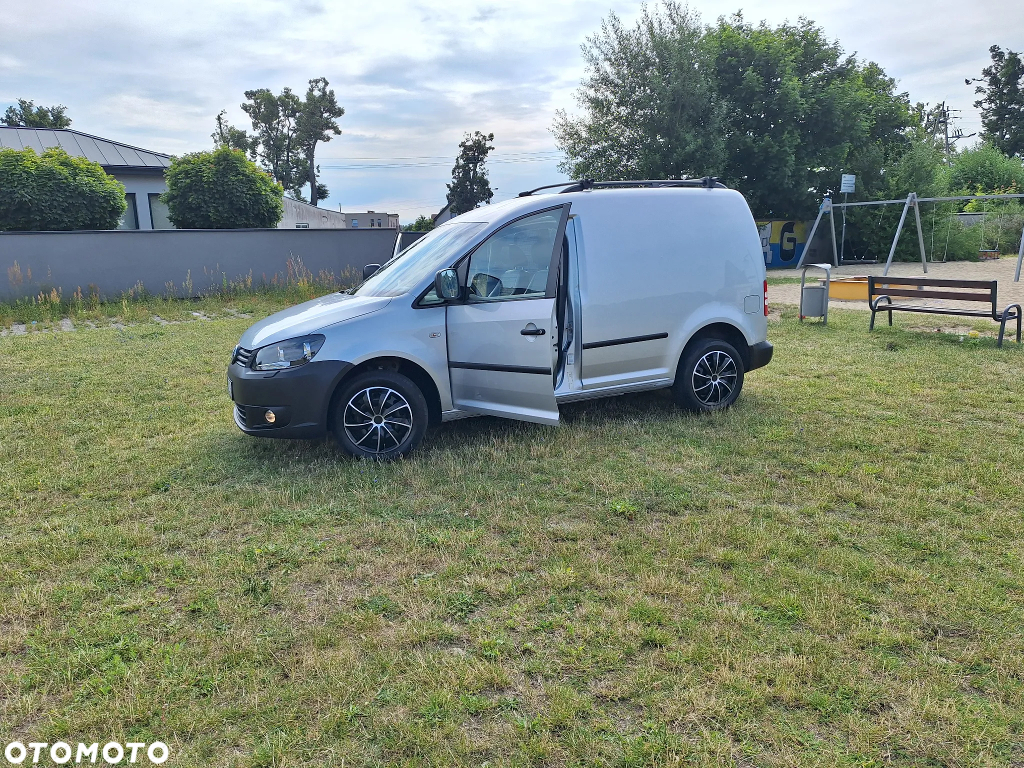 Volkswagen Caddy 1.6 TDI (5-Si.) DSG BMT Trendline - 9