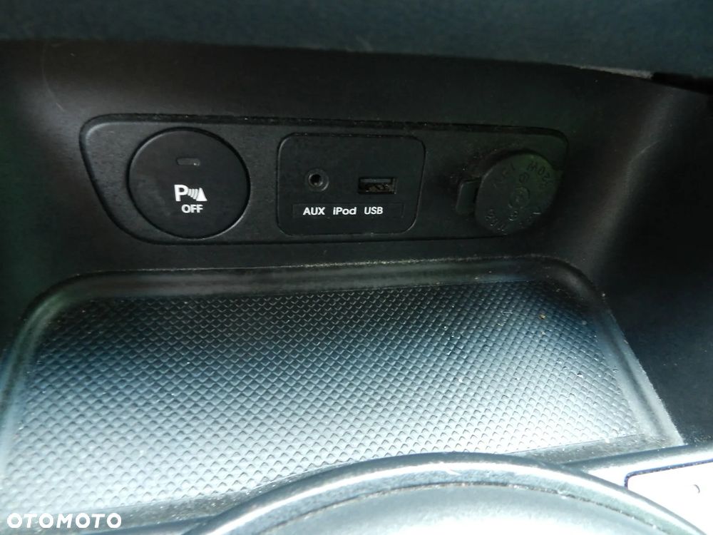 Kia Sportage 2.0 CVVT 4WD Automatik Vision - 24