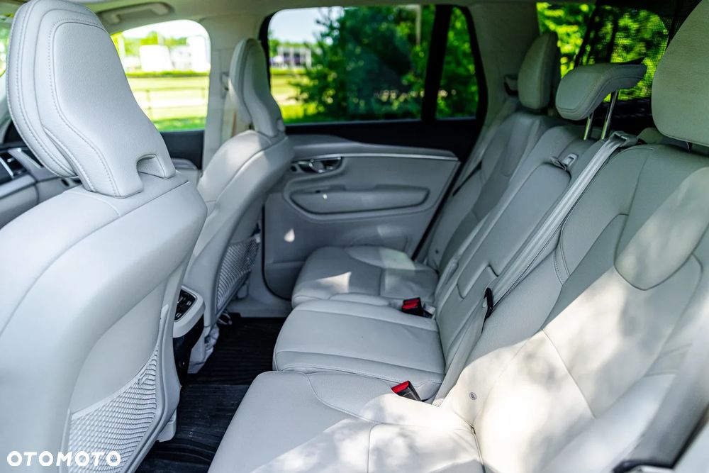 Volvo XC 90 - 11